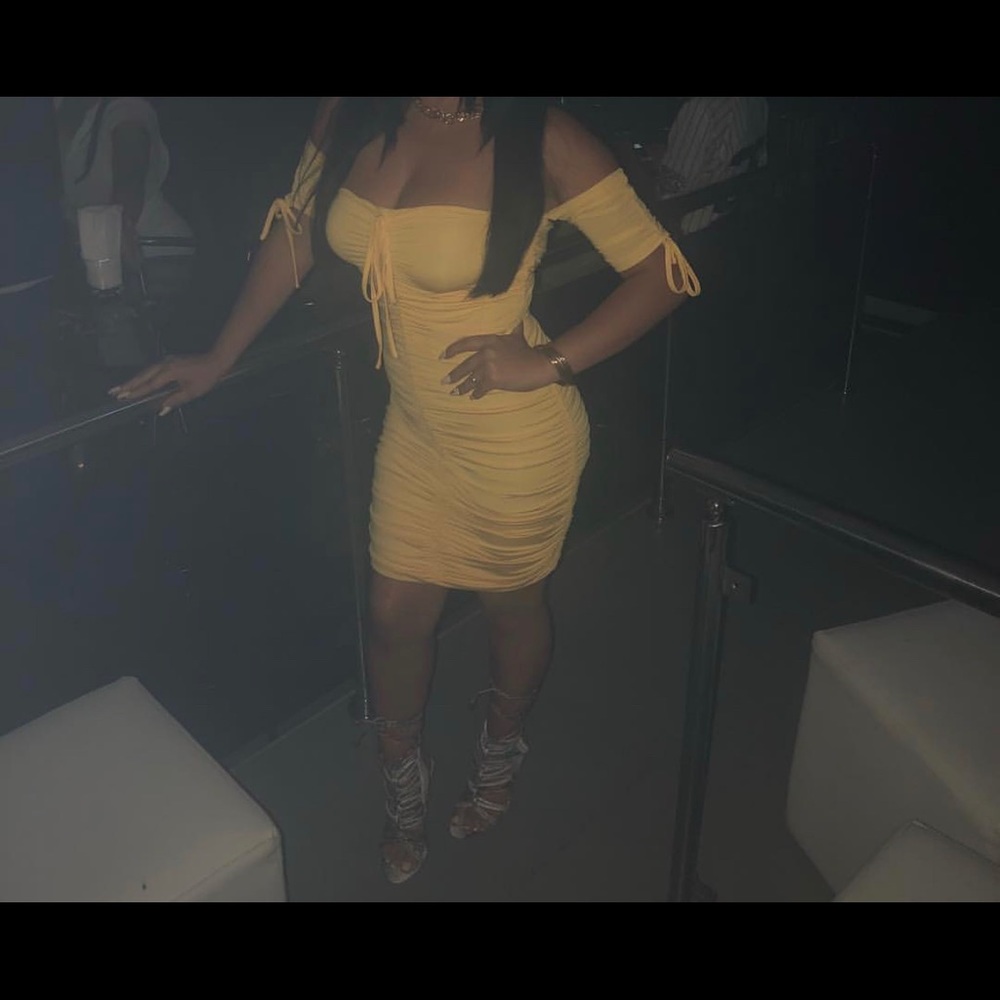 Stunning dress 👗